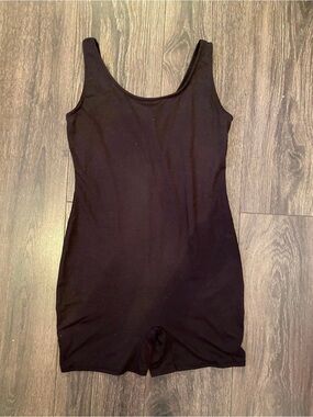 Woman’s shorts romper